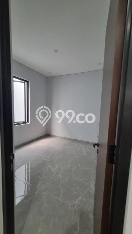 Rumah Luxury Modern Siap Huni di Alam Sutera Tangerang Rumah Luxury Modern Siap Huni di Alam Sutera Tangerang