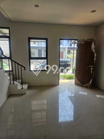 For Sale Rumah 2 Kamar Lokasi Ideal Bagus dan Strategis di Cipondoh For Sale Rumah 2 Kamar Lokasi Ideal Bagus dan Strategis di Cipondoh