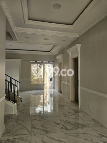 Ready to Use! Premium House LT 80m2 Desain Elegan di Gading Serpong Ready to Use! Premium House LT 80m2 Desain Elegan di Gading Serpong
