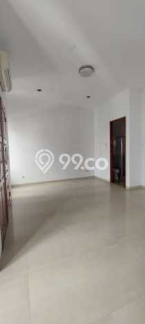 Rumah Luxury Modern Tanpa Renovasi di Puri Indah Jakarta Barat Rumah Luxury Modern Tanpa Renovasi di Puri Indah Jakarta Barat