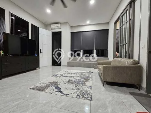Rumah Elit Akses Strategis di Tangerang Full Furnished Rumah Elit Akses Strategis di Tangerang Full Furnished