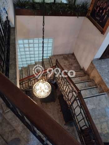 Ready to Use! Premium House LT 301m2 Desain Modern di Kramat Ready to Use! Premium House LT 301m2 Desain Modern di Kramat