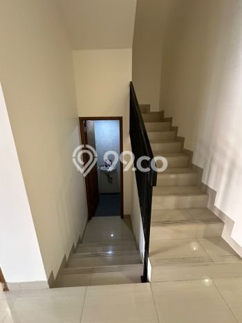 Siap Huni Rumah Mewah 4 Kamar di Kelapa Gading Dekat ke Mana Pun Siap Huni Rumah Mewah 4 Kamar di Kelapa Gading Dekat ke Mana Pun