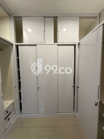 Siap Huni Rumah Mewah 4 Kamar di Kelapa Gading Dekat ke Mana Pun Siap Huni Rumah Mewah 4 Kamar di Kelapa Gading Dekat ke Mana Pun