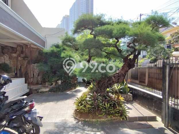 Ready to Use! Premium House LT 301m2 Desain Modern di Kramat Ready to Use! Premium House LT 301m2 Desain Modern di Kramat