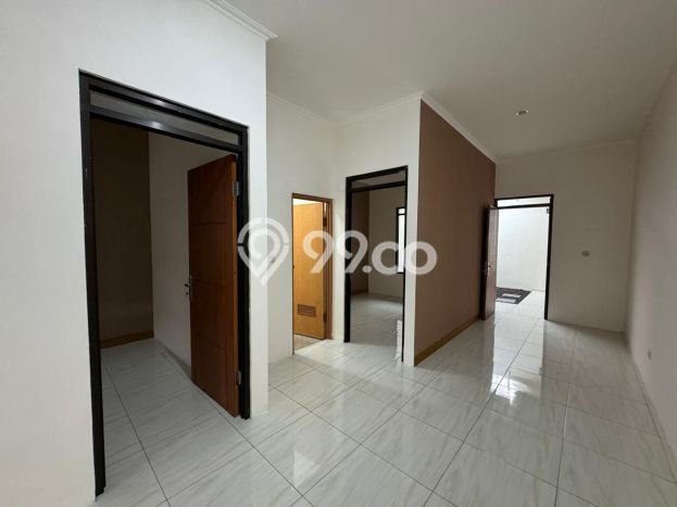 Rumah Minimalis 2 Kamar LT 79m2 di Cihanjuang Rumah Minimalis 2 Kamar LT 79m2 di Cihanjuang