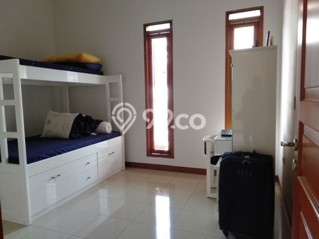 For Sale! Luxury House LT 396m2 Desain Modern di Setra Duta For Sale! Luxury House LT 396m2 Desain Modern di Setra Duta