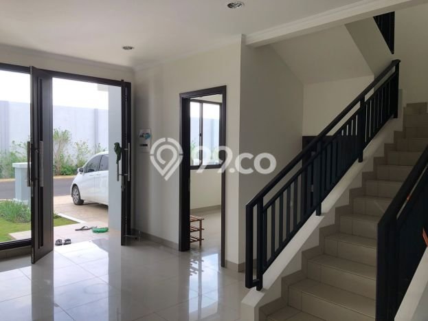 Dijual Cepat Rumah 4 KT 3 KM di Kawasan Bisnis Summarecon Bandung, Bandung Dijual Cepat Rumah 4 KT 3 KM di Kawasan Bisnis Summarecon Bandung, Bandung