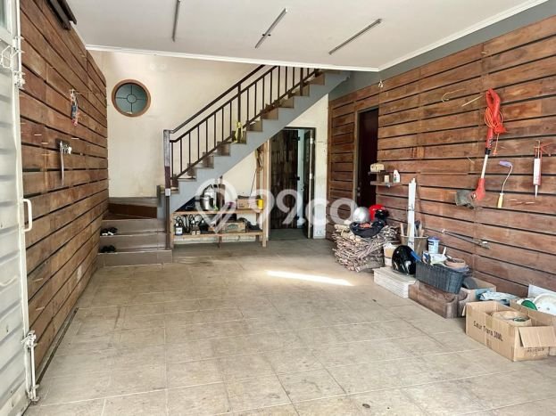 Rumah Eksklusif Siap Huni LT 320m2 di Coblong, Bandung Rumah Eksklusif Siap Huni LT 320m2 di Coblong, Bandung