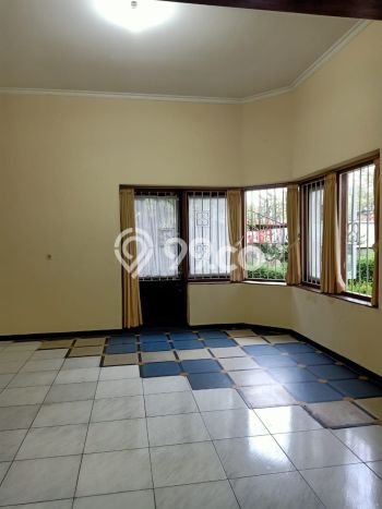 For Sale! Premium House LT 1100m2 Desain Elegan di Riau For Sale! Premium House LT 1100m2 Desain Elegan di Riau
