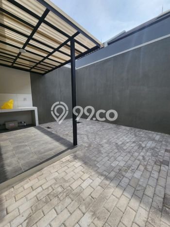 Jual Rumah Luas Megah Dengan View Eksklusif di Kota Baru Parahyangan, Bandung Jual Rumah Luas Megah Dengan View Eksklusif di Kota Baru Parahyangan, Bandung