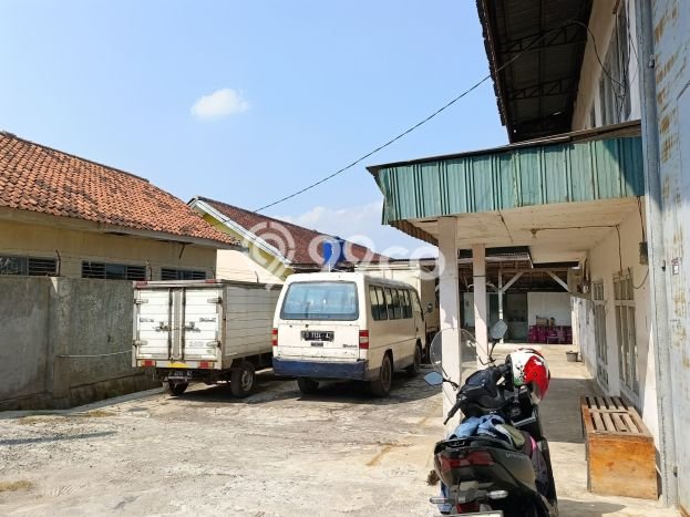 AREA KOMERSIAL! Pabrik For Rent di Rancaekek, Luas 1000m², Area Strategis, Siap Operasional AREA KOMERSIAL! Pabrik For Rent di Rancaekek, Luas 1000m², Area Strategis, Siap Operasional