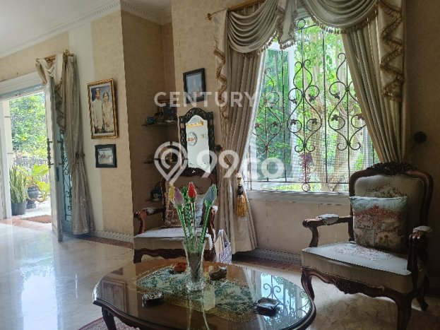 Jual Rumah Mewah Elegan Dengan View Eksklusif di Setra Duta, Bandung Jual Rumah Mewah Elegan Dengan View Eksklusif di Setra Duta, Bandung