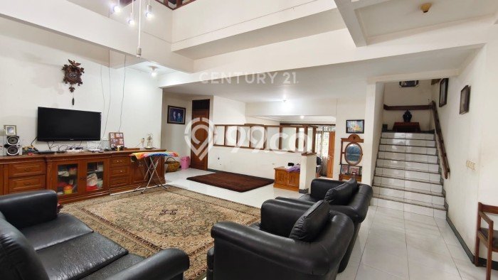 For Sale! Luxury House LT 550m2 Desain Modern di Sukahaji For Sale! Luxury House LT 550m2 Desain Modern di Sukahaji