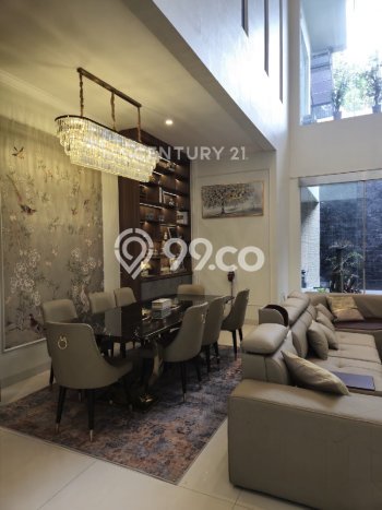 Hunian Elit LB 450m2 Siap Pakai Desain Elegan di Setiabudi, Bandung Hunian Elit LB 450m2 Siap Pakai Desain Elegan di Setiabudi, Bandung