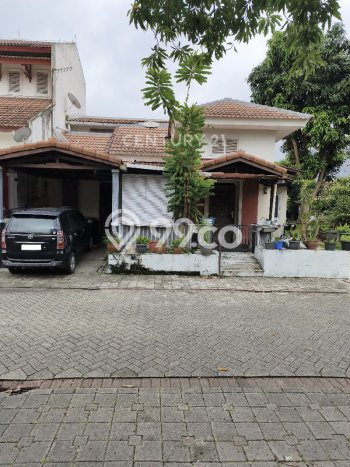Rumah Modern 3 KT di Kota Baru Parahyangan Bandung Semi Furnished Rumah Modern 3 KT di Kota Baru Parahyangan Bandung Semi Furnished