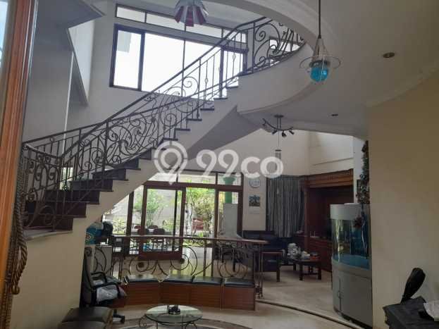 Siap Huni Hunian Elit 5 Kamar di Astanaanyar Dekat ke Mana Pun Siap Huni Hunian Elit 5 Kamar di Astanaanyar Dekat ke Mana Pun