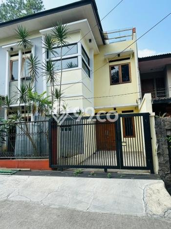 Disewakan Rumah Murah di Setra Duta Bandung Punya 2 KT Disewakan Rumah Murah di Setra Duta Bandung Punya 2 KT