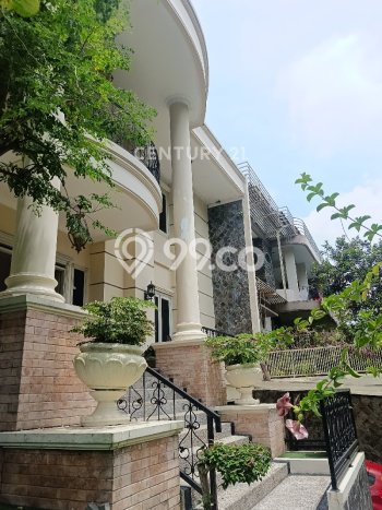 Jual Rumah Mewah Elegan Dengan View Eksklusif di Setra Duta, Bandung Jual Rumah Mewah Elegan Dengan View Eksklusif di Setra Duta, Bandung