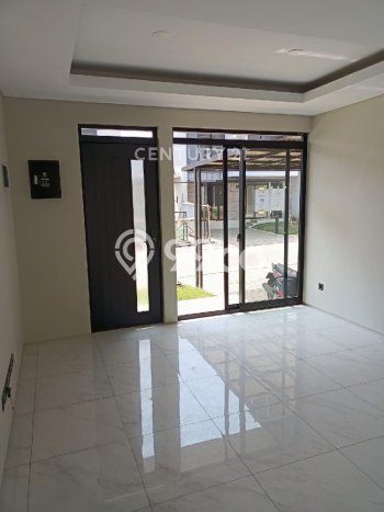Dijual Rumah Eksklusif 3 KT di Kota Baru Parahyangan, Bandung Dijual Rumah Eksklusif 3 KT di Kota Baru Parahyangan, Bandung