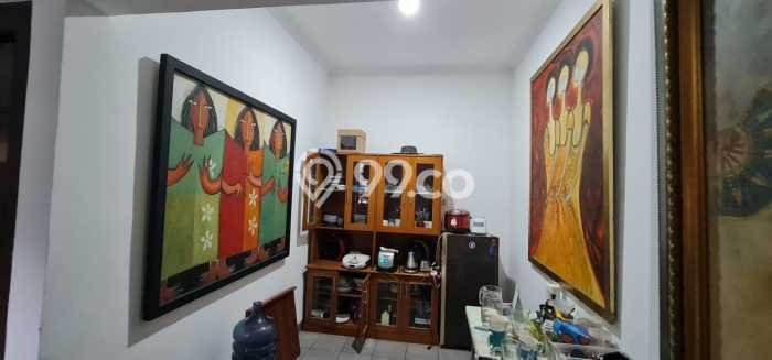 Siap Huni Hunian Elit 6 Kamar di Coblong Dekat ke Mana Saja Siap Huni Hunian Elit 6 Kamar di Coblong Dekat ke Mana Saja