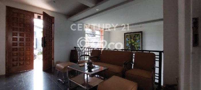 Rumah 4 KT 4 KM Luas Tanah 170m2m², LB 280m2m² di Setiabudi, Bandung Rumah 4 KT 4 KM Luas Tanah 170m2m², LB 280m2m² di Setiabudi, Bandung