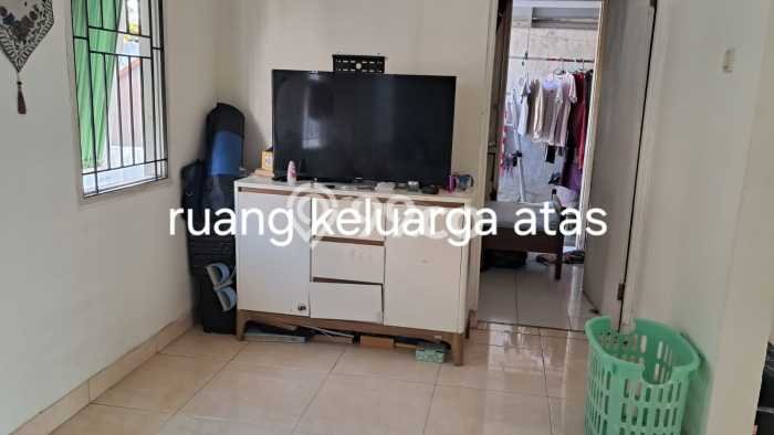 Dijual Rumah 4 Kamar Lokasi Ideal Nyaman dan Strategis di Gunung Putri Dijual Rumah 4 Kamar Lokasi Ideal Nyaman dan Strategis di Gunung Putri