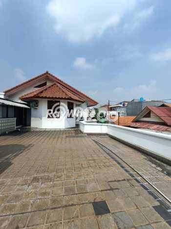 Siap Huni Hunian Elit 5 Kamar di Pesanggrahan Dekat ke Mana Saja Siap Huni Hunian Elit 5 Kamar di Pesanggrahan Dekat ke Mana Saja