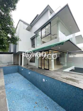 Jual Rumah Mewah Elegan Dengan View Cantik di Kemang, Jakarta Selatan Jual Rumah Mewah Elegan Dengan View Cantik di Kemang, Jakarta Selatan