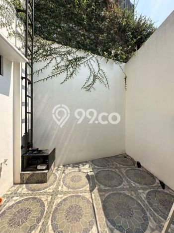 Rumah Luxury Modern Siap Huni di Condet Jakarta Timur Rumah Luxury Modern Siap Huni di Condet Jakarta Timur