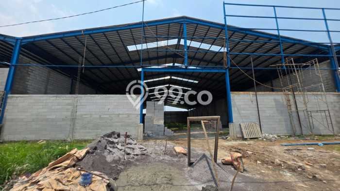 Disewakan Gudang di Kawasan Ramai Kopo Luas 391m2 Disewakan Gudang di Kawasan Ramai Kopo Luas 391m2