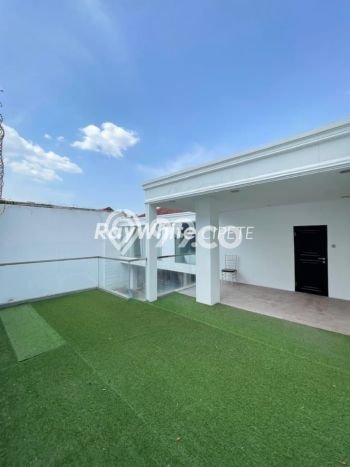 Rumah Elit Modern Tanpa Renovasi di Cipete Jakarta Selatan Rumah Elit Modern Tanpa Renovasi di Cipete Jakarta Selatan