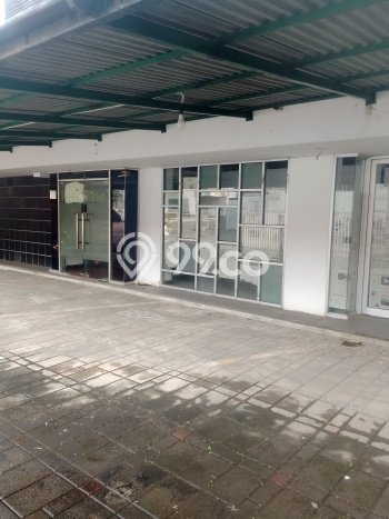 Dijual Hunian Mewah dengan Fasilitas Sekitar Lengkap di Kebayoran Baru, Jakarta Selatan Dijual Hunian Mewah dengan Fasilitas Sekitar Lengkap di Kebayoran Baru, Jakarta Selatan