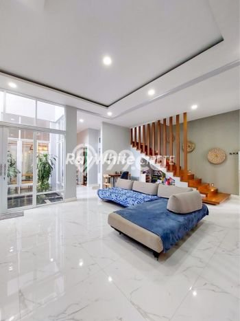 Dijual Rumah Elit Exclusive di Jagakarsa, Jakarta Selatan Dijual Rumah Elit Exclusive di Jagakarsa, Jakarta Selatan