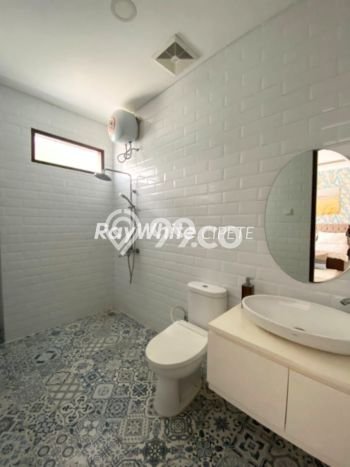 Best Deal Hunian Mewah Ideal dan Luas di Jagakarsa, Jakarta Selatan Best Deal Hunian Mewah Ideal dan Luas di Jagakarsa, Jakarta Selatan