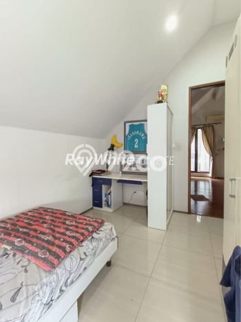 Jual Rumah Mewah Elegan Dengan View Cantik di Pondok Pinang, Jakarta Selatan Jual Rumah Mewah Elegan Dengan View Cantik di Pondok Pinang, Jakarta Selatan