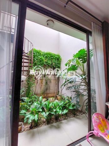Dijual Rumah Strategis Bagus Punya 3 KT di Jagakarsa Jakarta Selatan SHM Dijual Rumah Strategis Bagus Punya 3 KT di Jagakarsa Jakarta Selatan SHM
