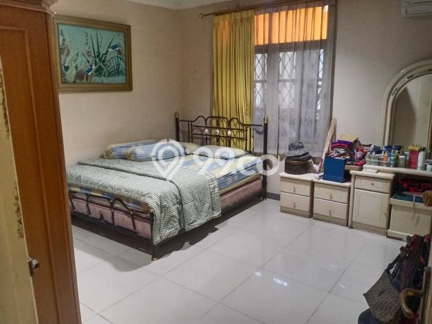 Hunian Mewah LB 200m2 Siap Huni Desain Elegan di Pondok Kelapa, Jakarta Timur Hunian Mewah LB 200m2 Siap Huni Desain Elegan di Pondok Kelapa, Jakarta Timur