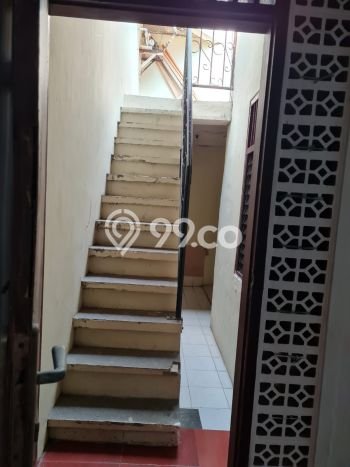 Hunian Nyaman Asri 4 KT Siap Huni di Bintara Bekasi Hunian Nyaman Asri 4 KT Siap Huni di Bintara Bekasi