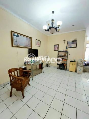 PROMO SPESIAL! Rumah Untuk Investasi area BSD, LT 180m² LB 200m² PROMO SPESIAL! Rumah Untuk Investasi area BSD, LT 180m² LB 200m²