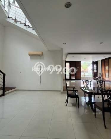 Dijual Rumah Elit Exclusive di Cilandak, Jakarta Selatan Dijual Rumah Elit Exclusive di Cilandak, Jakarta Selatan
