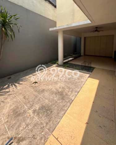 For Sale! Premium House LT 171m2 Desain Elegan di Lebak Bulus For Sale! Premium House LT 171m2 Desain Elegan di Lebak Bulus