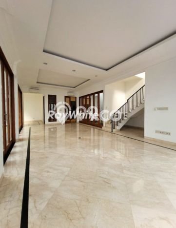 For Sale! Luxury House LT 505m2 Desain Modern di Pondok Indah For Sale! Luxury House LT 505m2 Desain Modern di Pondok Indah
