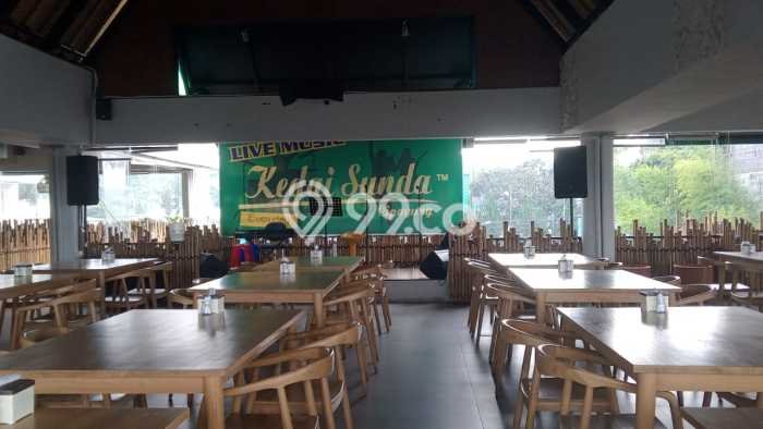 Untuk Dijual! Komersial di Cipayung Bogor LT 2300m2 / LB 3000m2 Kawasan Strategis Untuk Dijual! Komersial di Cipayung Bogor LT 2300m2 / LB 3000m2 Kawasan Strategis