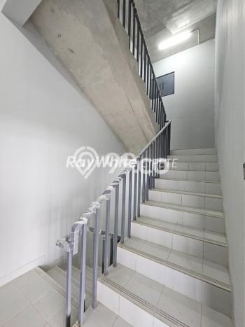 AREA TERBAIK! Kantor Kawasan , Luas 1465m2m², Area Komersial AREA TERBAIK! Kantor Kawasan , Luas 1465m2m², Area Komersial