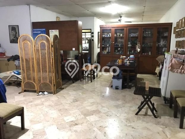 Dijual Hunian Mewah dengan Fasilitas Sekitar Komplit di Kebayoran Baru, Jakarta Selatan Dijual Hunian Mewah dengan Fasilitas Sekitar Komplit di Kebayoran Baru, Jakarta Selatan