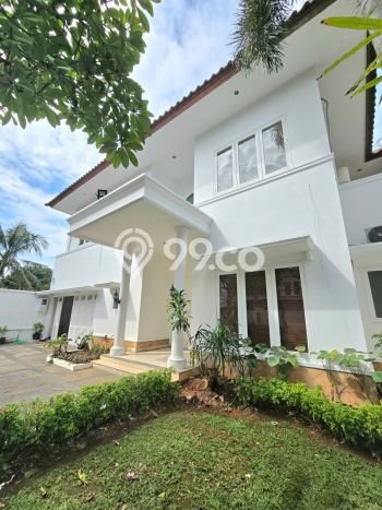 For Sale! Luxury House LT 865m2 Desain Elegan di Kemang For Sale! Luxury House LT 865m2 Desain Elegan di Kemang