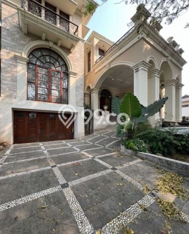 Jual Rumah Luas Elegan Dengan View Cantik di Kuningan, Jakarta Selatan Jual Rumah Luas Elegan Dengan View Cantik di Kuningan, Jakarta Selatan