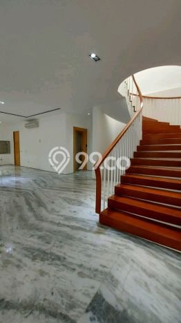 Jual Rumah Luas Elegan Dengan View Cantik di Pondok Indah, Jakarta Selatan Jual Rumah Luas Elegan Dengan View Cantik di Pondok Indah, Jakarta Selatan