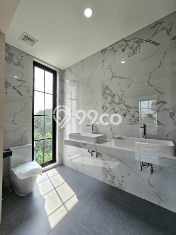 For Sale Rumah Elit Exclusive di Jagakarsa, Jakarta Selatan For Sale Rumah Elit Exclusive di Jagakarsa, Jakarta Selatan
